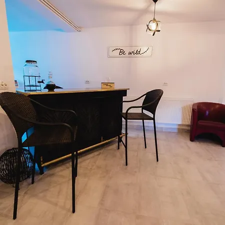 Farm stay Pensiunea Magnesia Sanatesti